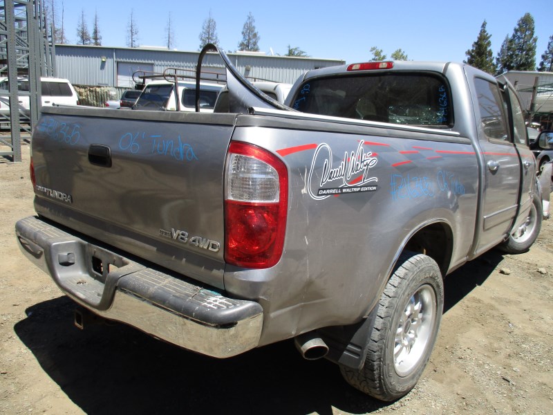 2006 TOYOTA TUNDRA DOUBLE CAB SILVER DARRELL WALTRIP 4.7L AT 4WD